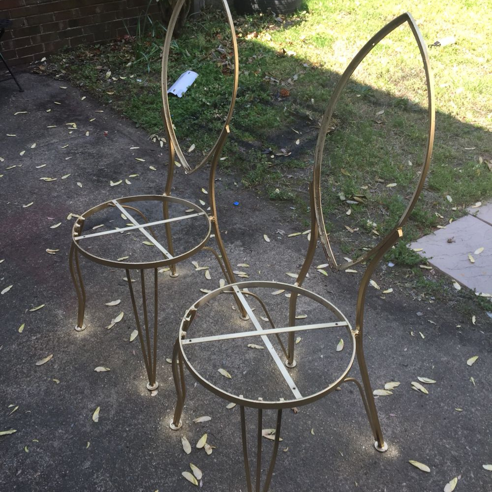 Gold Metal Round Seat Oval Back Hairpin Leg Chair